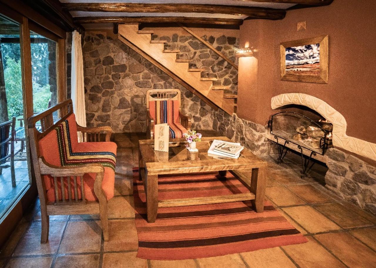 אורובמבה Sacred Dreams Lodge מראה חיצוני תמונה
