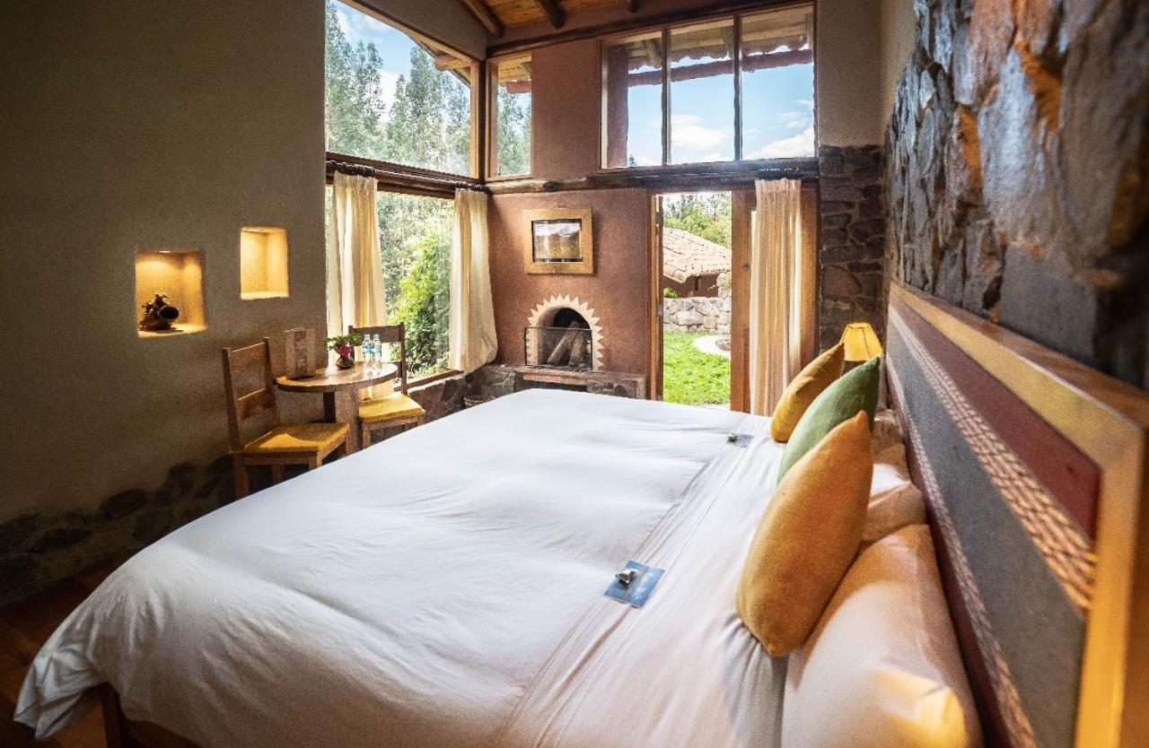 אורובמבה Sacred Dreams Lodge מראה חיצוני תמונה