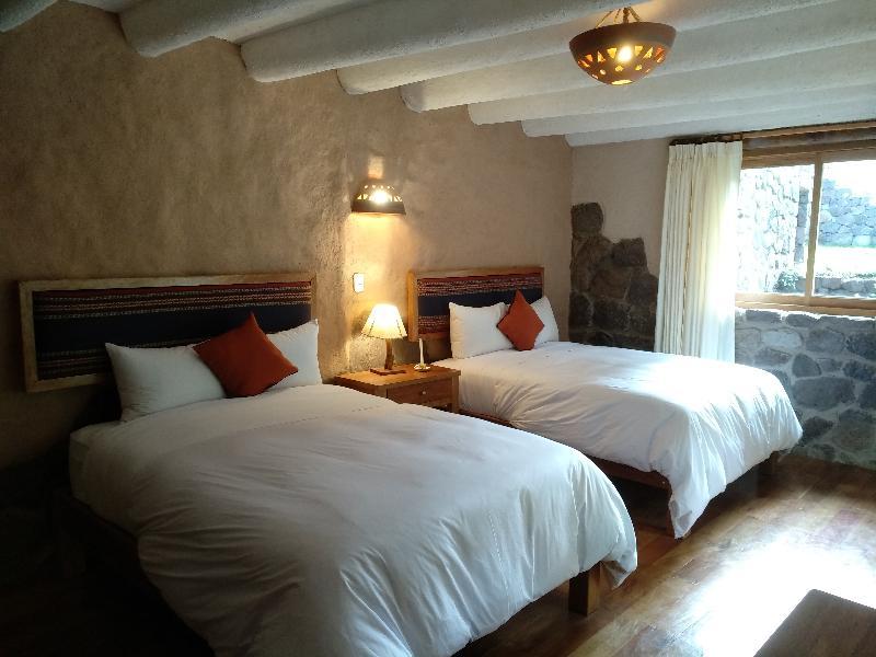 אורובמבה Sacred Dreams Lodge מראה חיצוני תמונה
