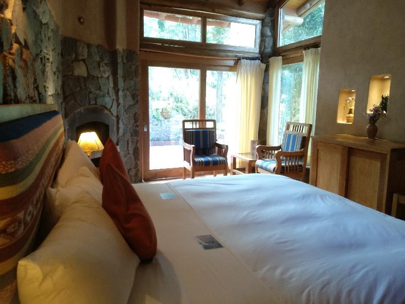 אורובמבה Sacred Dreams Lodge מראה חיצוני תמונה