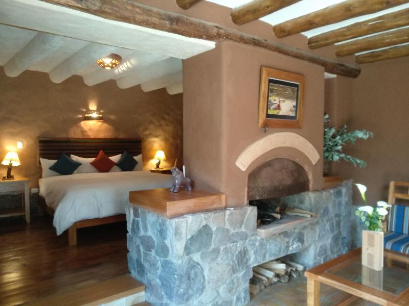 אורובמבה Sacred Dreams Lodge מראה חיצוני תמונה